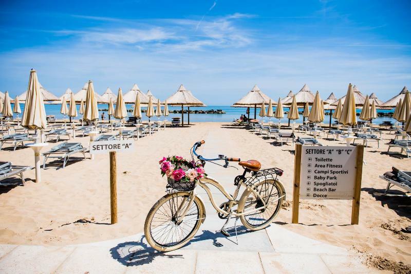 Phi Hotel Alcione Francavilla Al Mare Dış mekan fotoğraf